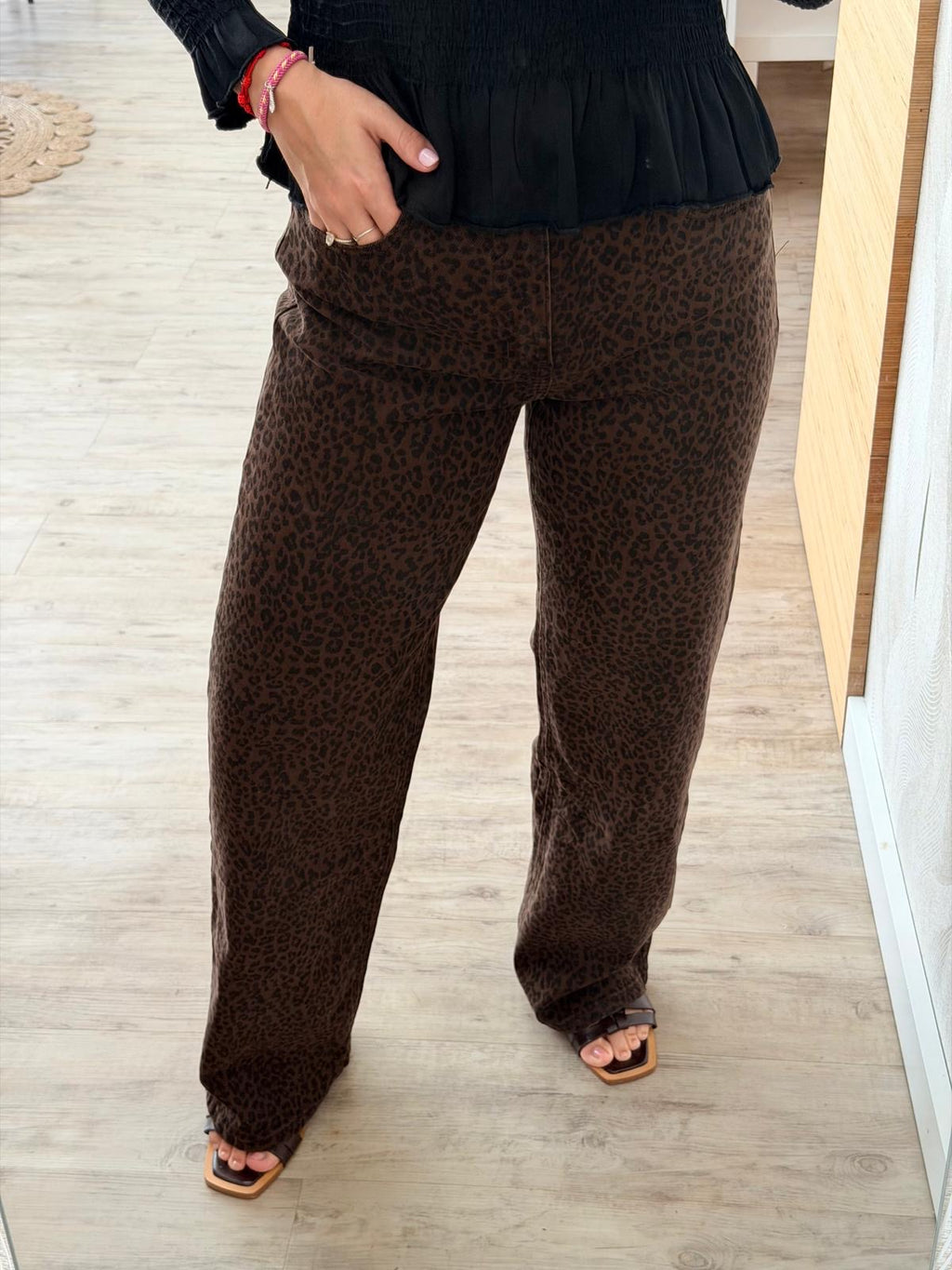 Pantalón leopardo